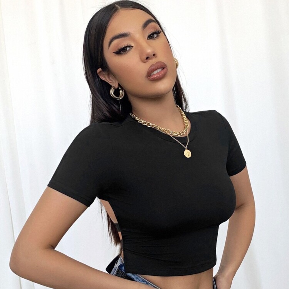 Women’s Black Backless Crop Top - image 2